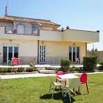 Miramare Bed & Breakfast 3*