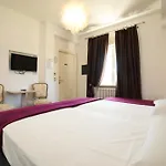 Bed & Breakfast Miramare 3*