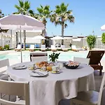 Miramare Bed & Breakfast 3*