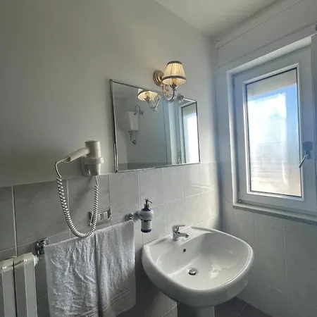Miramare Bed & Breakfast Pontecagnano