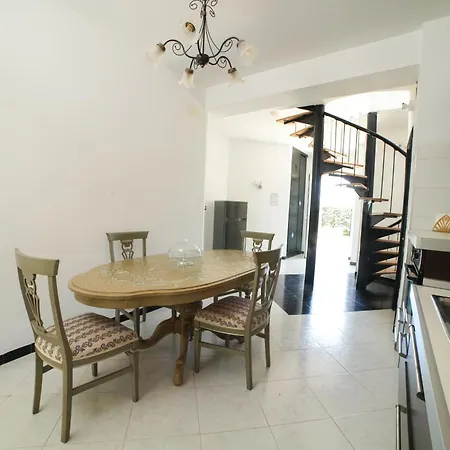 Miramare فندق مبيت وإفطار