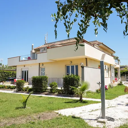 Miramare Bed & Breakfast 3*