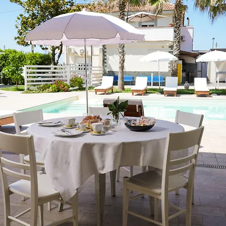 Miramare فندق مبيت وإفطار بونتيكانيانو