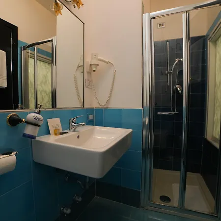 Miramare فندق مبيت وإفطار بونتيكانيانو