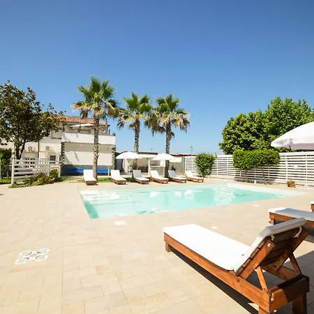 Miramare فندق مبيت وإفطار بونتيكانيانو