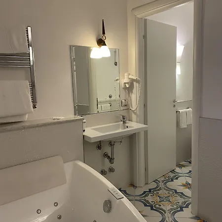 Miramare 3*