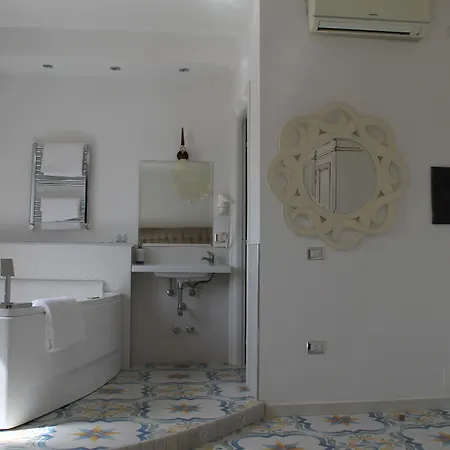 Miramare Bed and breakfast 3*