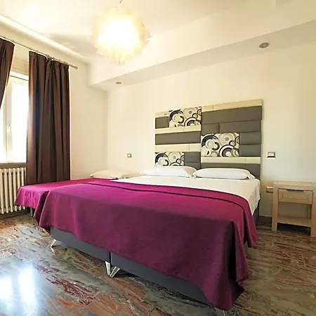 Miramare Bed & Breakfast 3*