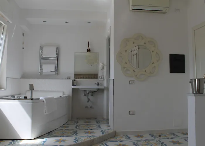 Miramare Bed & Breakfast 3*